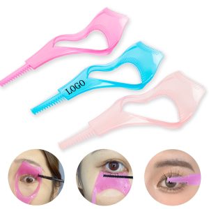 Achieve flawless eye lashes every time with the Mascara Guard Eye Lash Applicator.