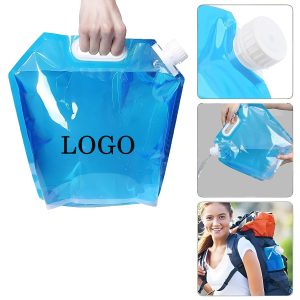 Compact and lightweight, this collapsible water bag is perfect for easy storage and transportation.