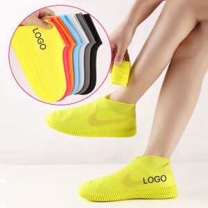 Introducing our premium waterproof shoe cover, crafted from 100% high elastic non-toxic silicone for unbeatable durability and superior waterproof performance.
