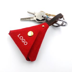 Introducing our chic and functional triangle-shaped leather storage bag, a must-have accessory for any fashion-forward individual.