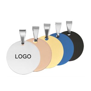 Indulge in the exquisite craftsmanship of this stunning necklace pendant, expertly crafted from high-quality 304 stainless steel.